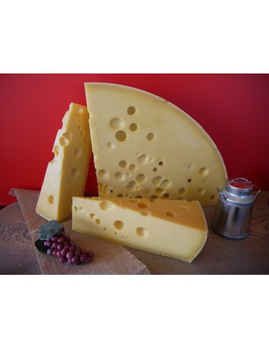 Emmental à la coupe du Jura | Fruitière Narbief